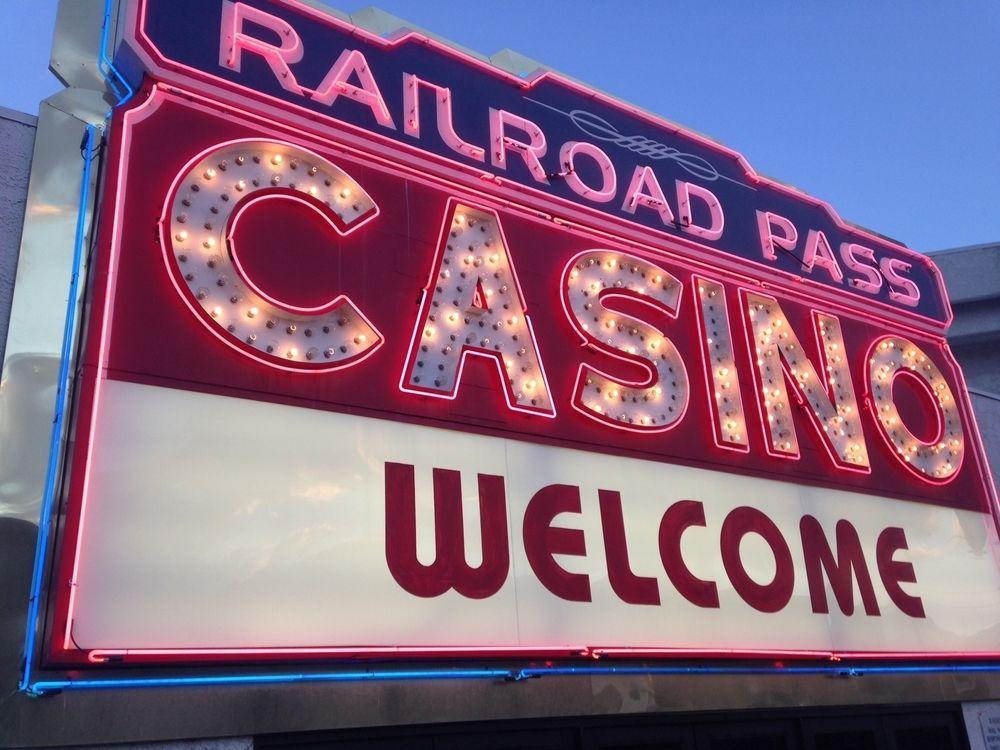 Railroad Pass Hotel And Casino Ramada By Wyndham Боулдър Сити Екстериор снимка